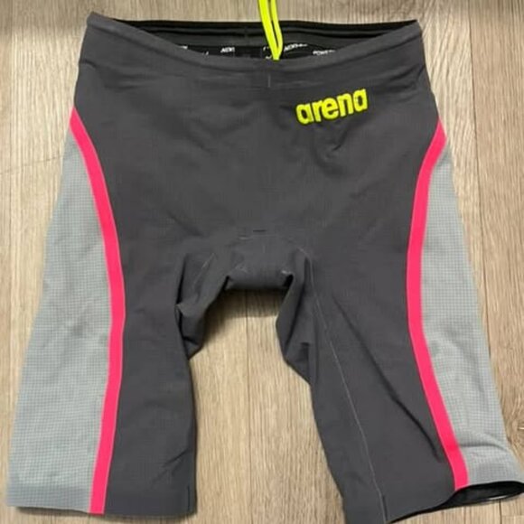 Arena tech suit carbon 3% - Picture 1 of 3